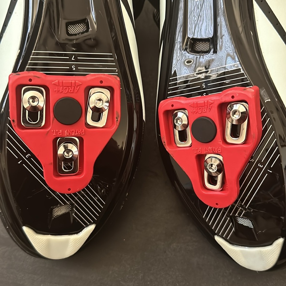 Peloton shoes. Size 45. - Picture 7 of 8